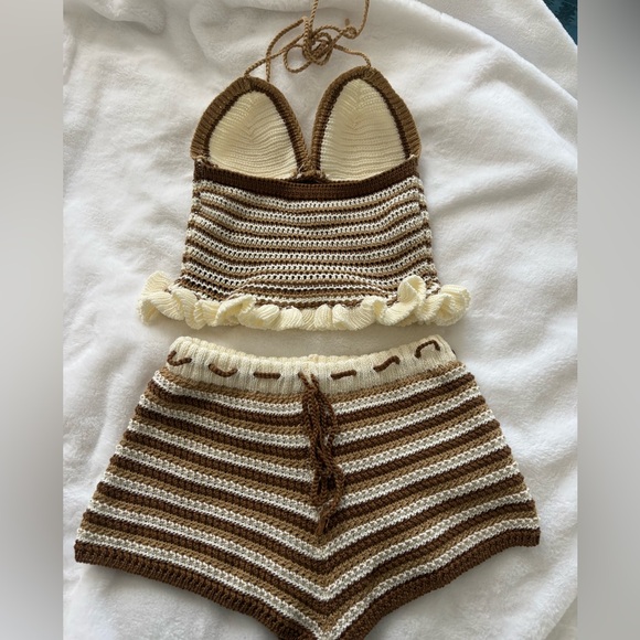 Crochet Set - Picture 2 of 3